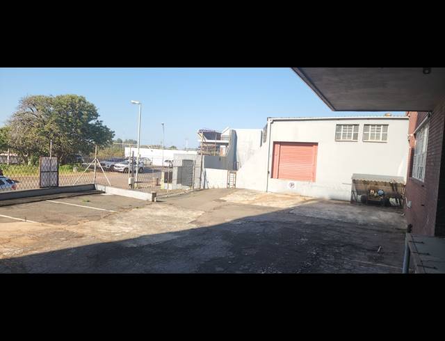 589M² WAREHOUSE TO LET IN MORNINGSIDE